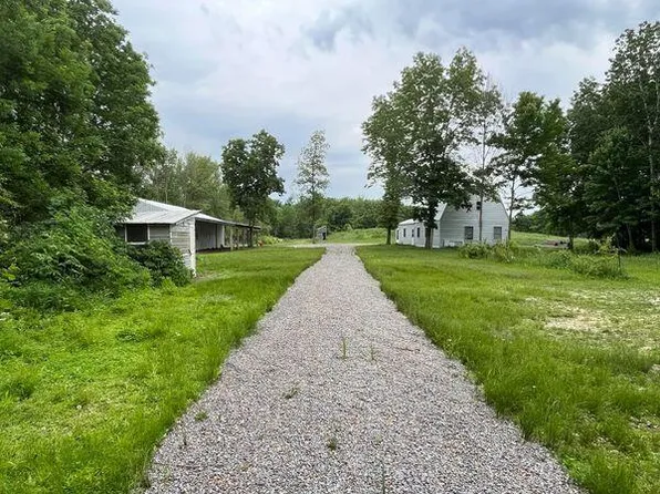 13400 Packard Rd, Hudson, MI 49247
