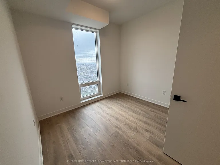 1185 Dupont St #1609 — Photo 21