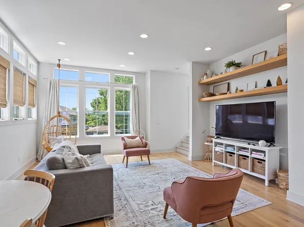 1027 E Trinity Ln APT 5, Nashville, TN 37216