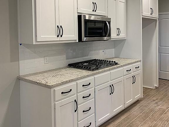5th image of 1310 Solomon Ln