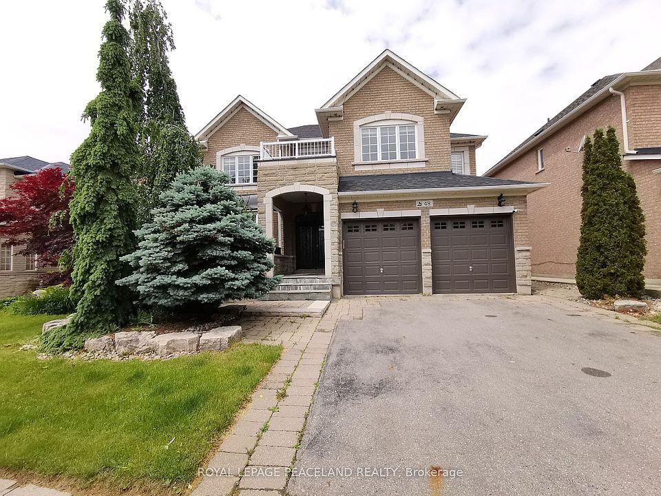 1st image of 48 Barberry Cres