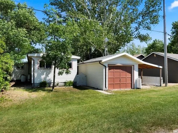 177 Poplar LANE, Wee Too Beach, SK S0G 1C0
