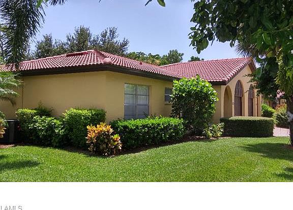 2nd image of 1066 Forest Lakes Dr