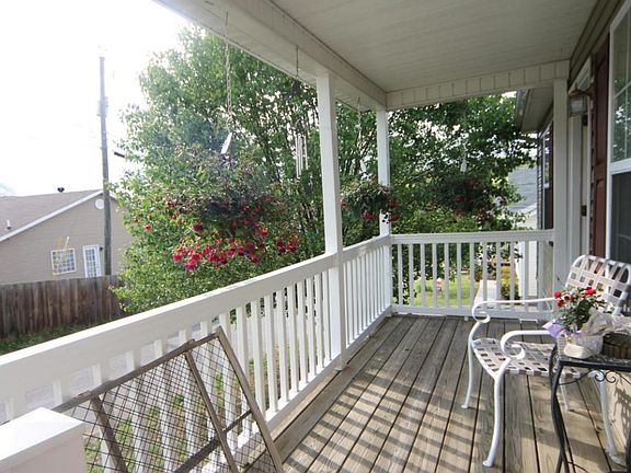 3rd image of 312 Picket Place Way