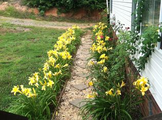 133 Apple Valley Ln, Statesville, NC 28677