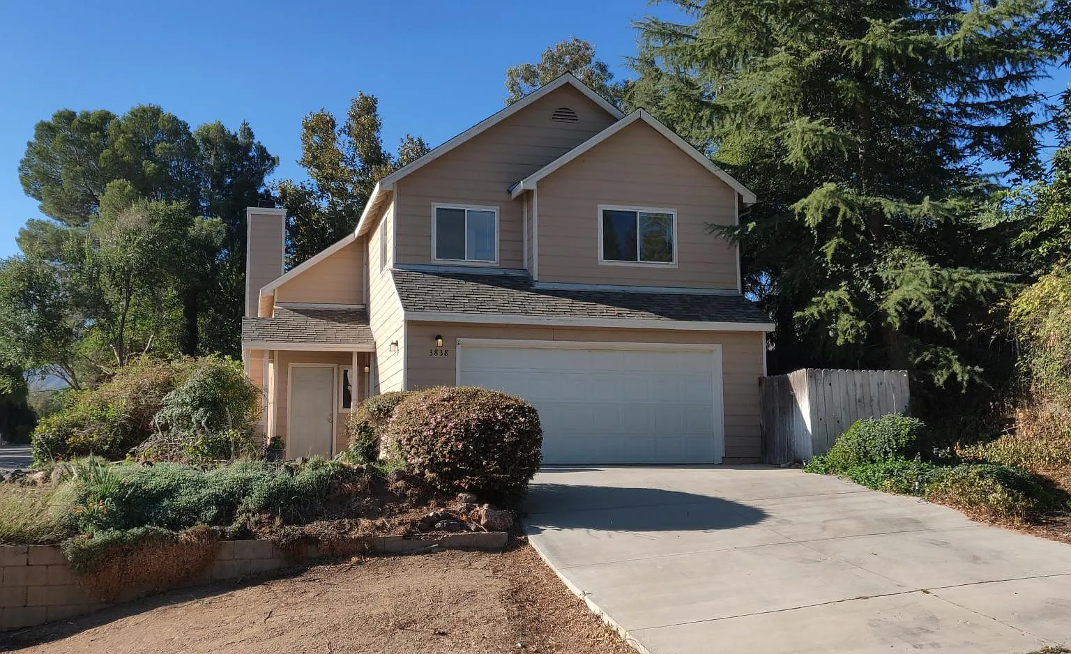 3838 Nickels Ave — Photo 1