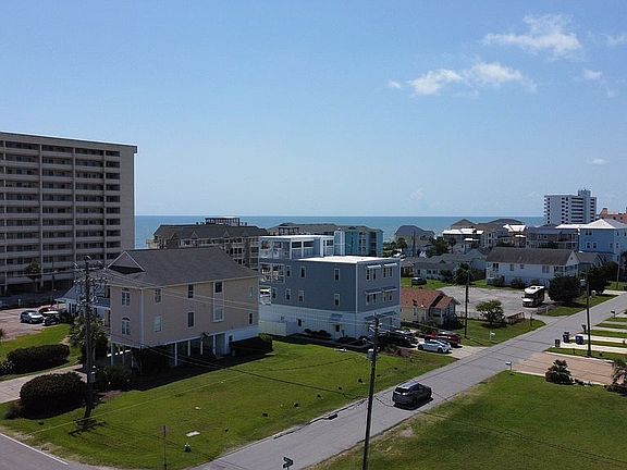 4th image of 202 Ocean Blvd