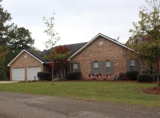 79 Fairview Dr, Petal, MS 39465