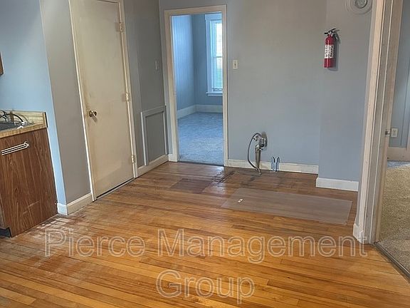 2nd image of 308 Bartlett St #2