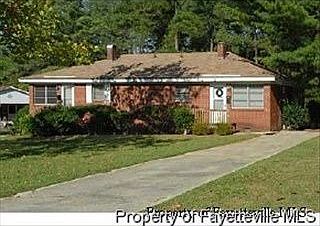 2nd image of 3025 Wedgewood Dr