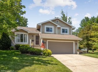 11 Sunset Cir, Adel, IA 50003