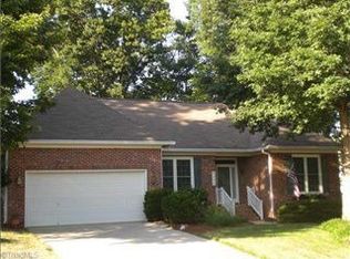 2002 Beech Grove Dr, Greensboro, NC 27455