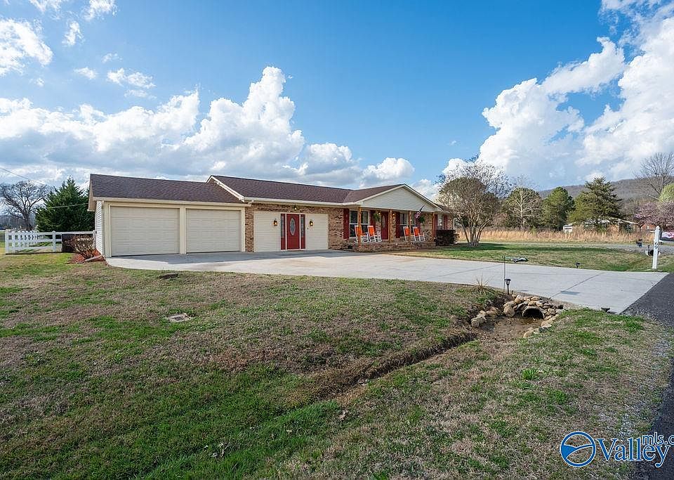 1st image of 69 Robinwood Ln