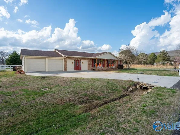 69 Robinwood Ln, Woodville, AL 35776