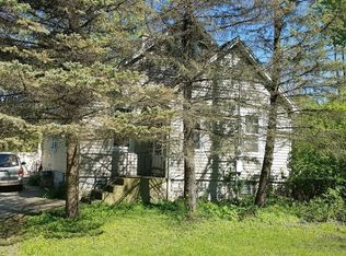 6N251 Gary Ave, Roselle, IL 60172