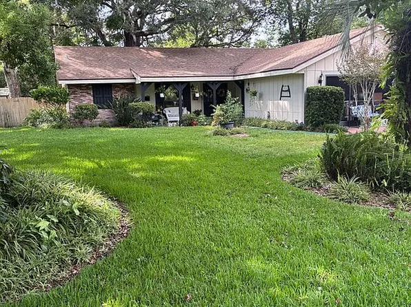1605 Autumn Rd, Spring Hill, FL 34608