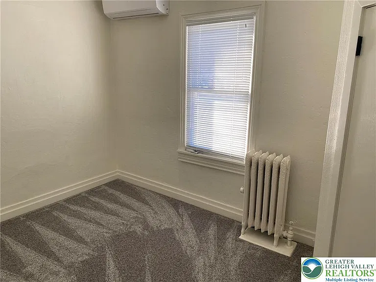 8938 Breinigsville Rd — Photo 12