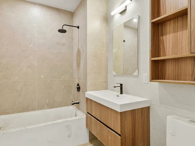 434 Sackett St #1 — Photo 2
