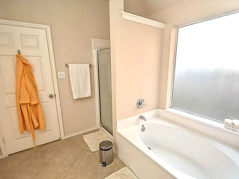 21710 Grand Hollow Ln — Photo 11