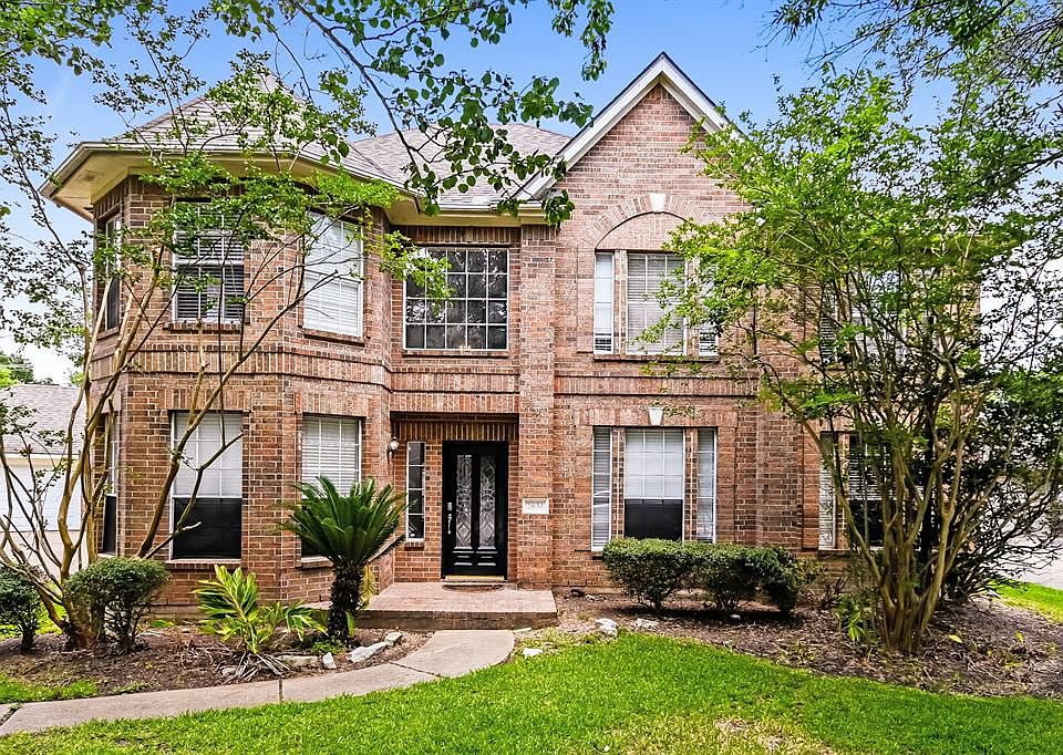 1st image of 2634 Vermillion Dr