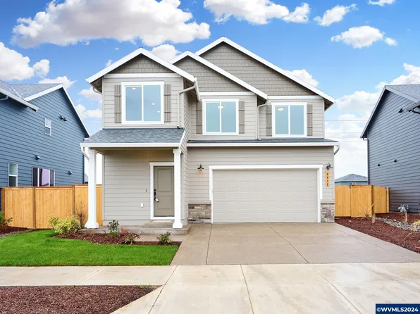 4842 Flight Ave NE, Salem, OR 97305