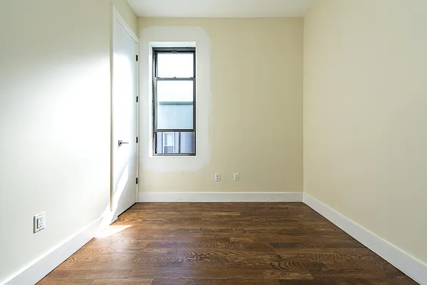 Rented by Nooklyn NYC LLC | media 9