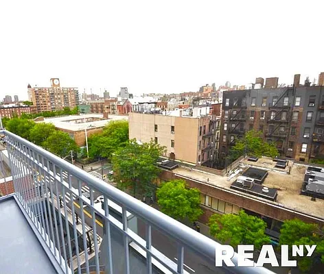 Rented by REAL New York | media 37