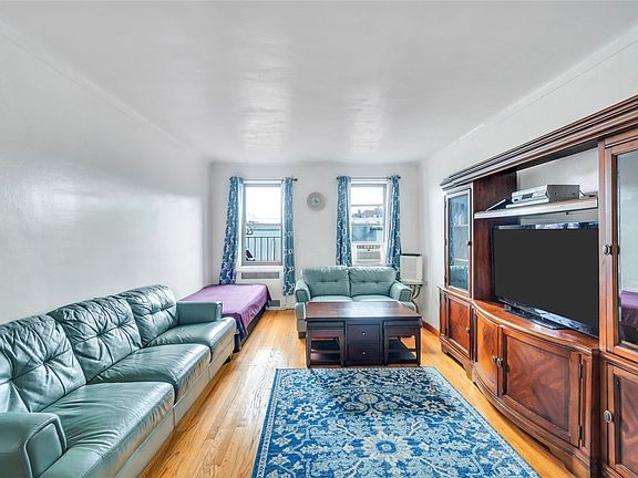 5th image of 9211 35th Ave APT 4N