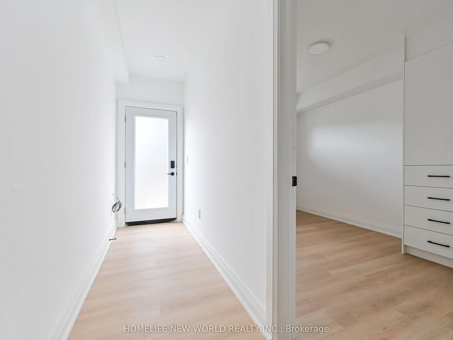 2 bed, $2,750 — Photo 2