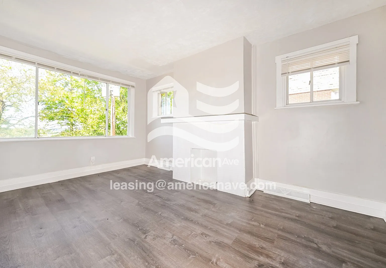 2 bed, 1.0 bath, 1136 sqft, $1,397 — Photo 2