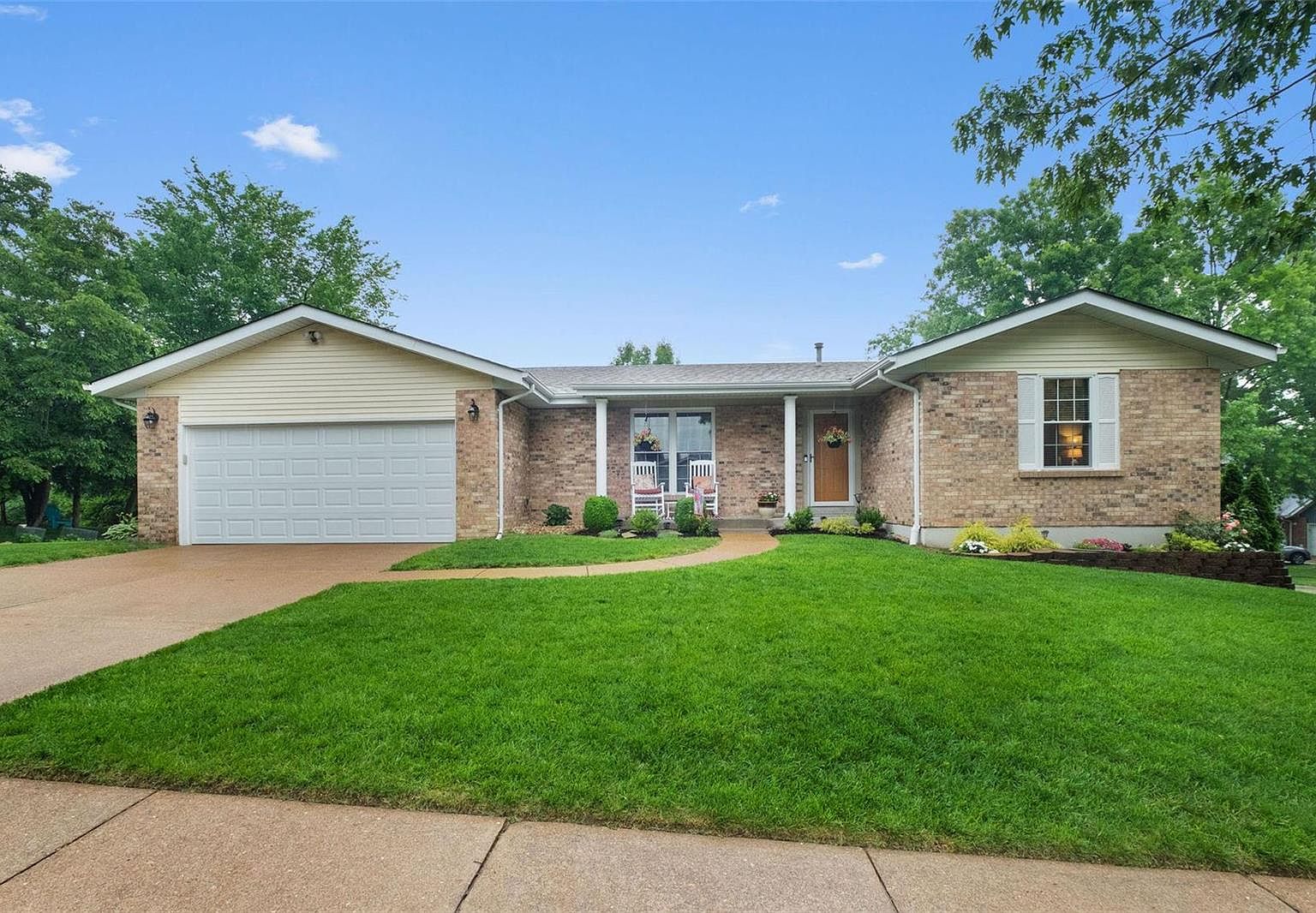 155 Nostra Villa Dr, Fenton, MO 63026 MLS 23032680 Zillow
