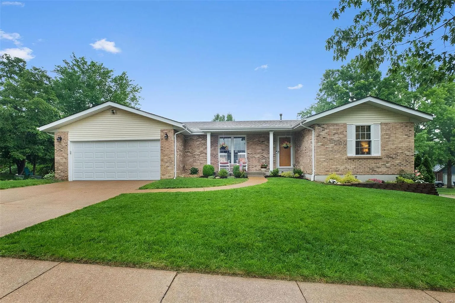155 Nostra Villa Dr photo 1