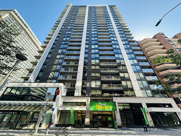 340 Queen St #1701 — Photo 1