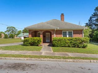 505 Saco Ave, Greenwood, SC 29646
