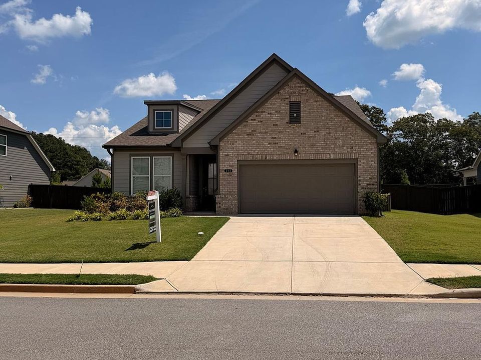 1st image of 143 Grand Meadows Dr
