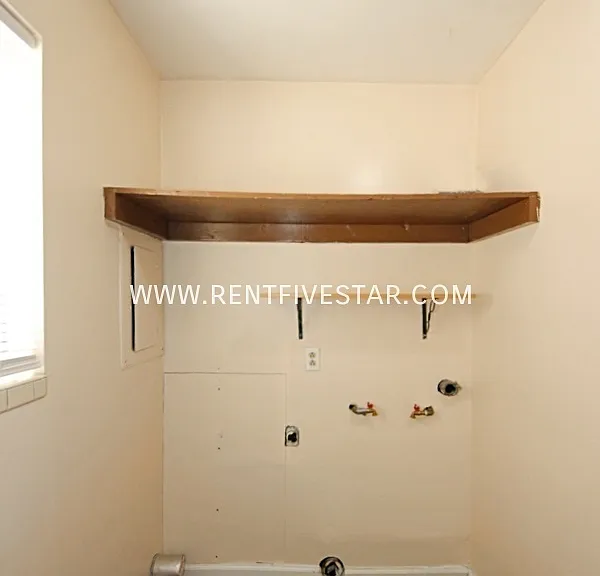 638 S Arthur Ave — Photo 11