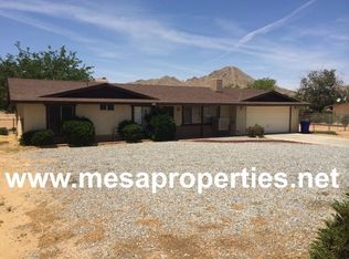 15850 Washoan Rd, Apple Valley, CA 92307
