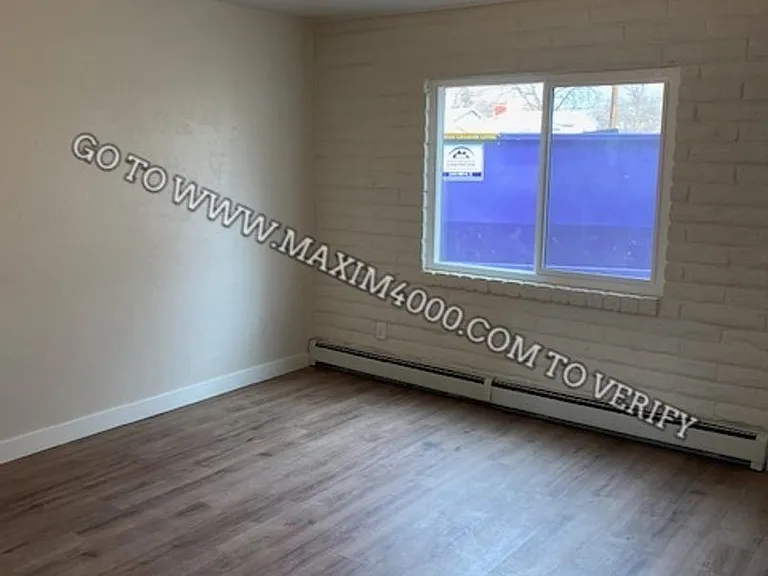 1444 Kennedy Ave #6 — Photo 8