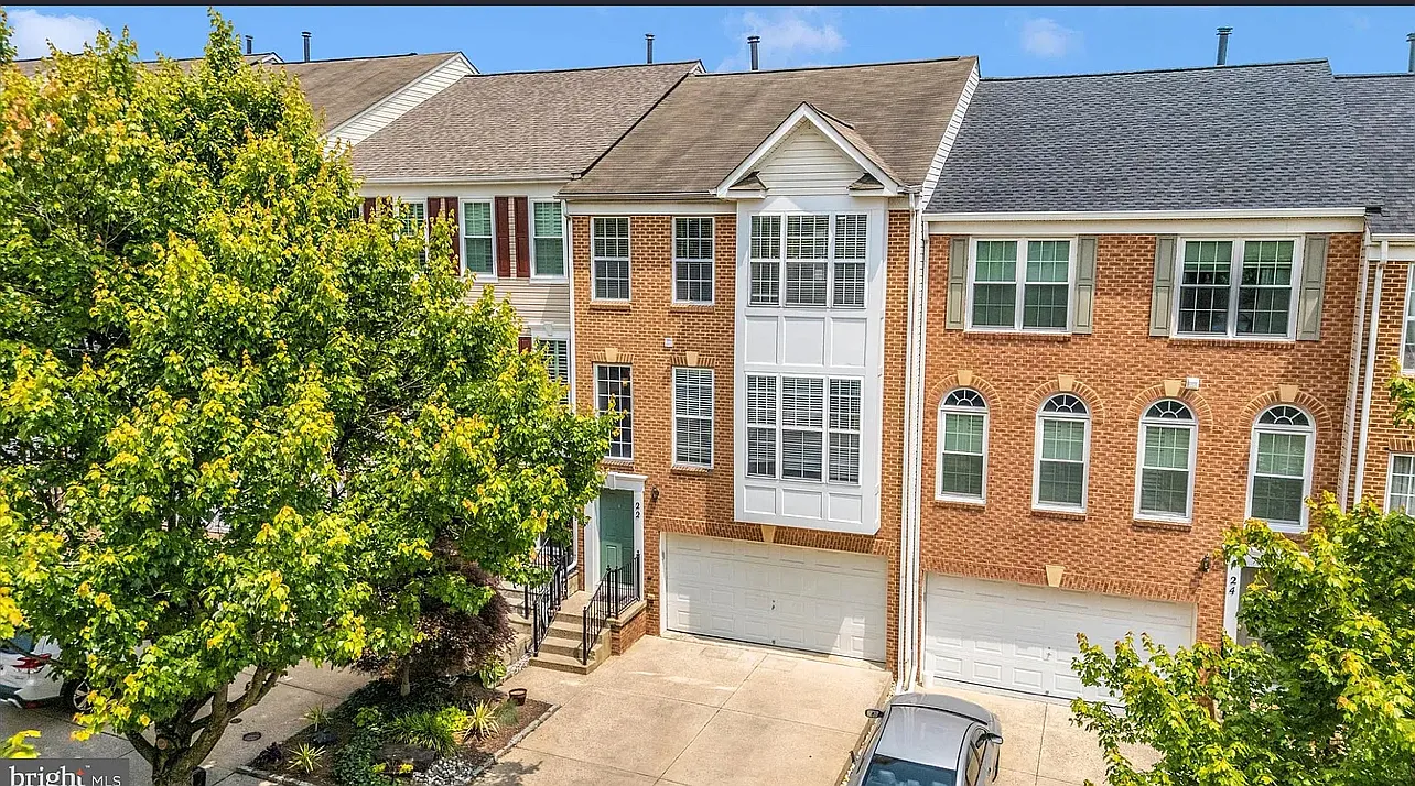 22 Inkberry Cir — Photo 1