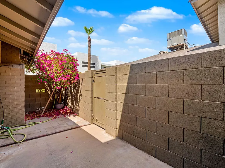 1336 N 85th Pl — Photo 20