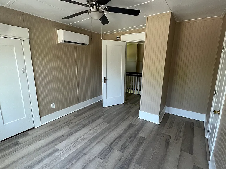 2314 S Virginia St — Photo 11