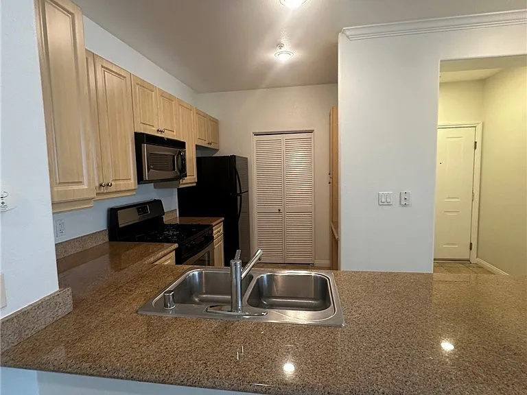 3428 Watermarke Pl — Photo 14