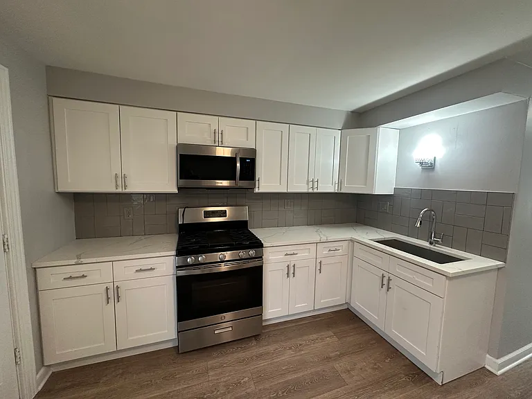 6711 Nebraska Ave — Photo 2