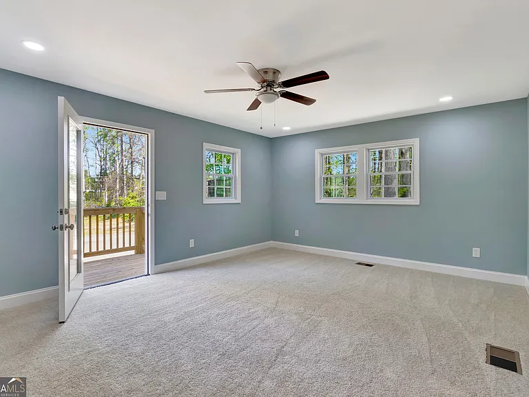 140 Mary Freeman Rd — Photo 35