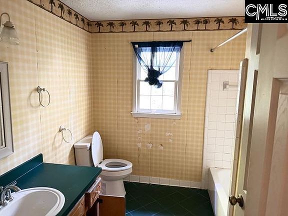 3rd image of 7504 Teague Rd