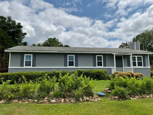 1515 S Tallassee St, Dadeville, AL 36853