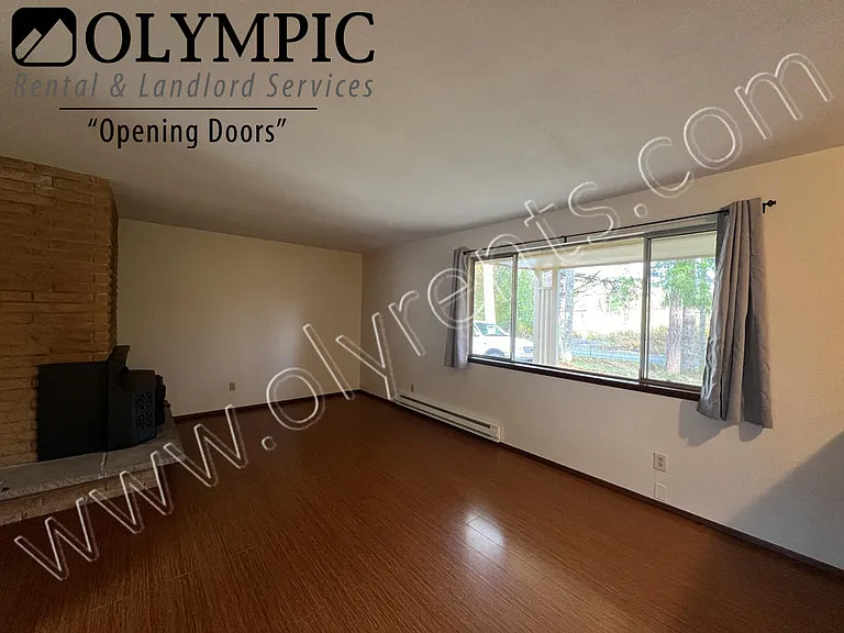 5115 Libby Rd NE — Photo 3