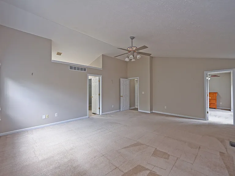8097 Winding Creek Ct — Photo 25