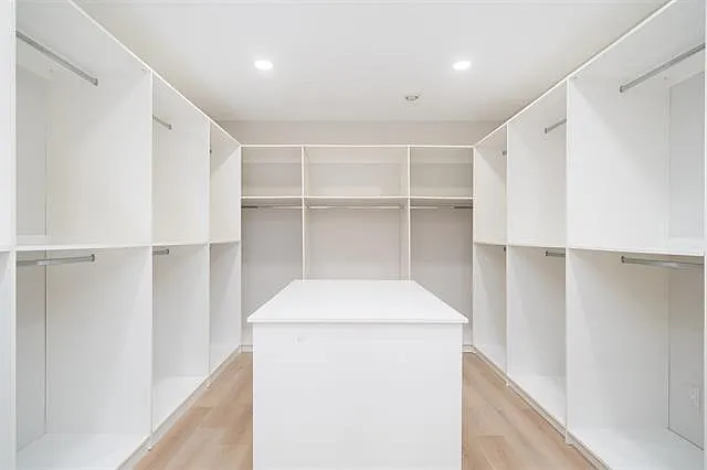 2711 Chelsea Ct — Photo 16