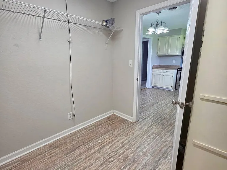 17439 Morgan Dr — Photo 27